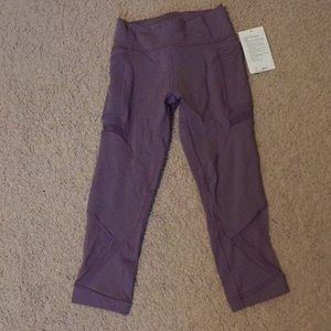 Lululemon size 6 leggings